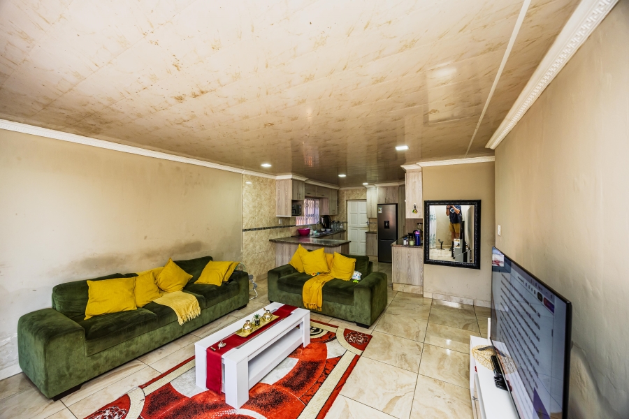 10 Bedroom Property for Sale in Greenfields Eastern Cape